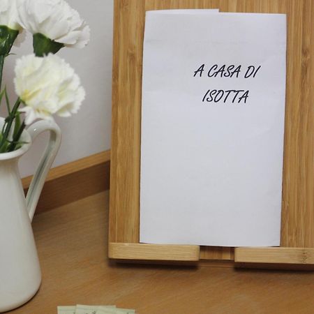 A Casa Di Isotta Apartman Torino Kültér fotó